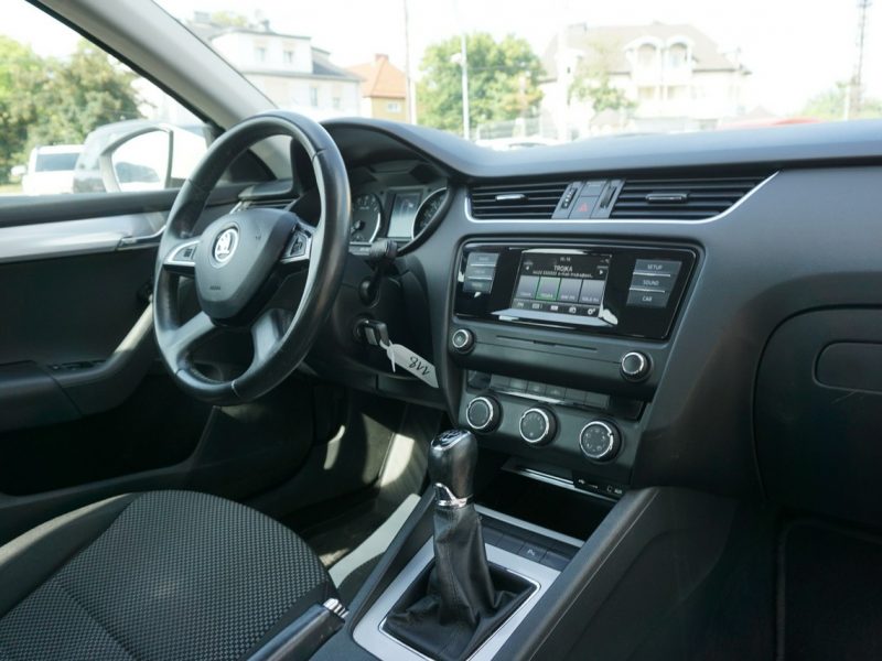 Škoda Octavia polski salon, zadbany III (2013-)