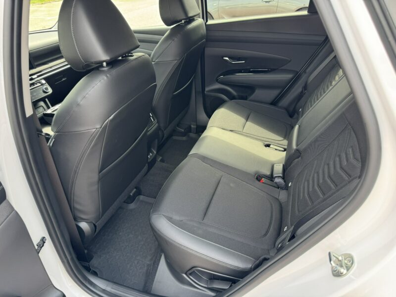 Hyundai Tucson Executive 1.6 T-GDI 7DCT 160KM Automatyczna AT7 IV (2020-)
