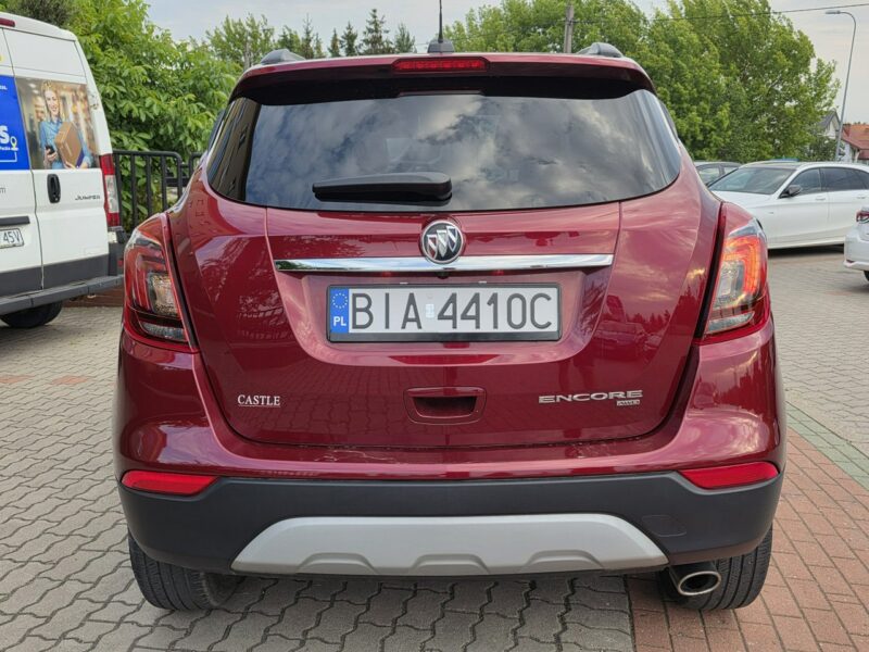 Opel Mokka 2021 4 x 4 . automat 1,4 20tyskm II (2020-)