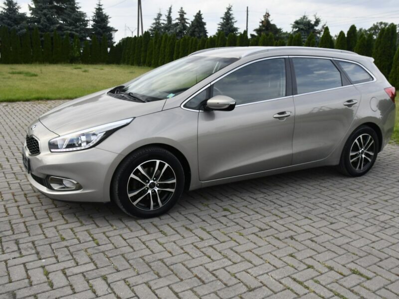 Kia Cee'd 1,6crdi Grzana.Kierow.Podg.Fotele.Tempomat. Ledy.ALu.Parktronic.OKAZJ II (2012-)