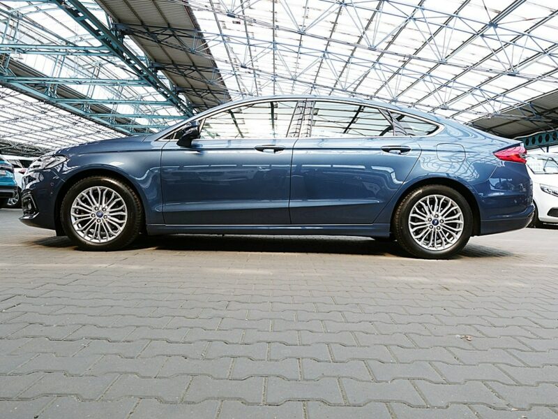 Ford Mondeo TITANIUM+Automat+Led+ACC Serwisowany GWARANCJA 1wł Kraj Bezwypad F23% Mk5 (2014-)