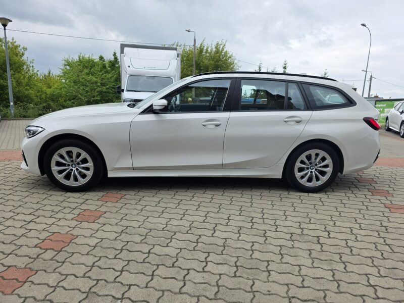 BMW 318 22r 2.0 318I TOURING Salon POLSKA 1Właściciel ASO G20 (2019-)
