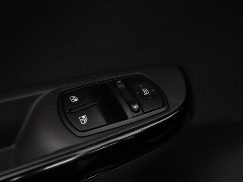 Opel Corsa E (2014-)