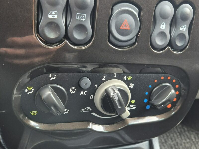 Dacia Duster 1.6B 2012 I Rej, 127tyś km, Piękny I (2009-2017)