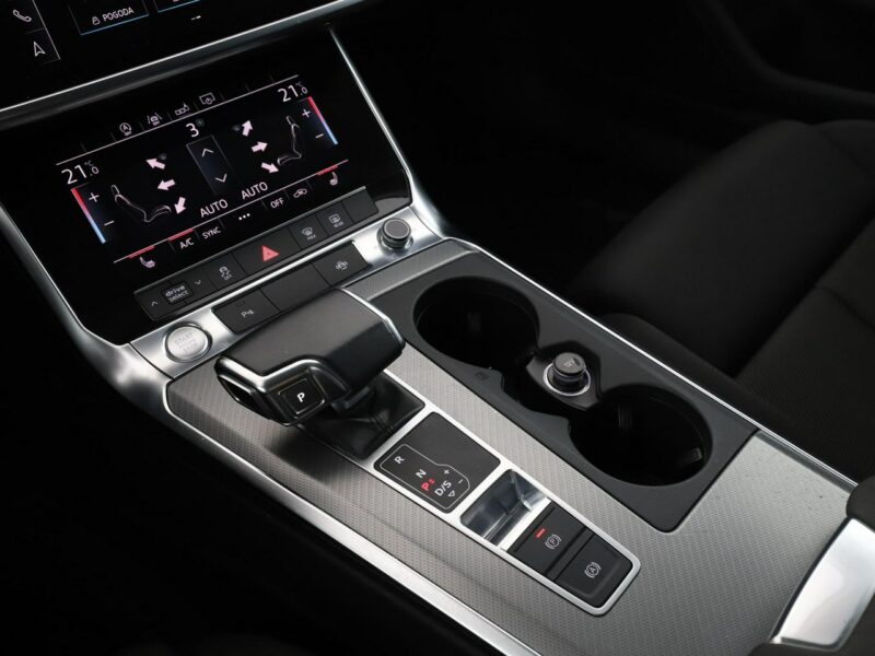 Audi A6 FV23% full LED navi grzane fotele czujniki parkowania C8 (2018-)