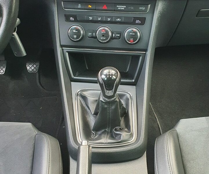 Seat Leon ST # 1.6 TDI # Navi # Climatronic # Skóra # Alkantara # Serwisowany !! III (2012-)