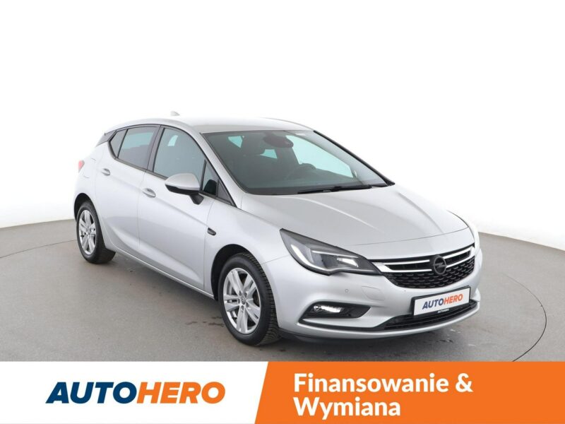 Opel Astra automat navi klima auto kamera i czujniki parkowania grzane fotele K (2015-2021)