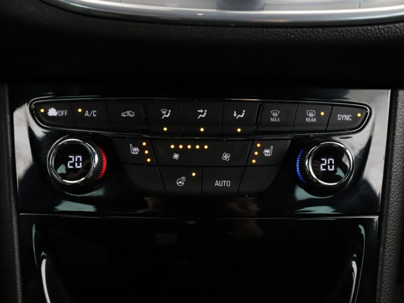 Opel Astra automat navi klima auto kamera i czujniki parkowania grzane fotele K (2015-2021)