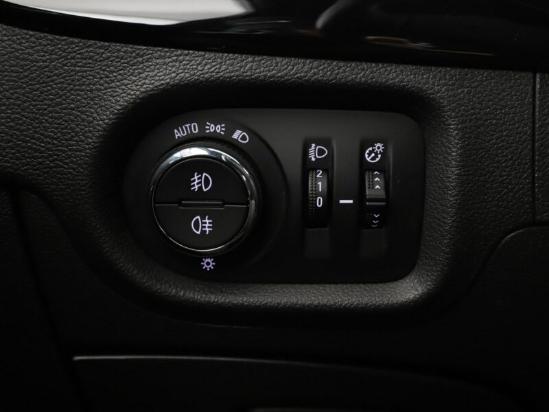 Opel Astra automat navi klima auto kamera i czujniki parkowania grzane fotele K (2015-2021)