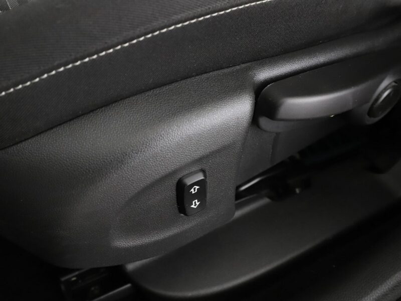 Opel Astra automat navi klima auto kamera i czujniki parkowania grzane fotele K (2015-2021)