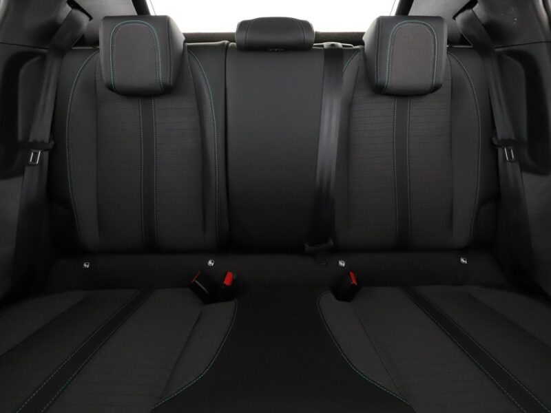 Peugeot 2008 Allure Pack automat niski przebieg navi kamera półskóra LED tempomat II (2019-)