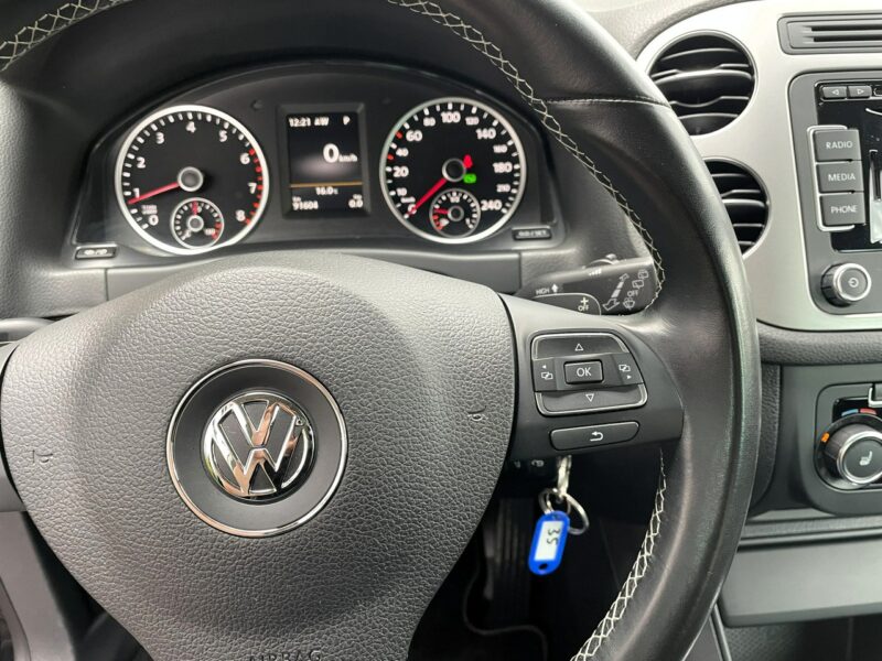 Volkswagen Tiguan iCUP, Klimatyzacja, Tempomat,Nawigacja,Asystent,Grzane Fotele,Czujniki I (2007-2016)