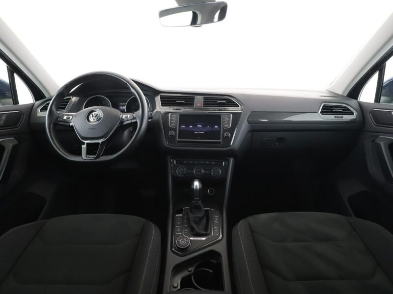 Volkswagen Tiguan 4x4 DSG navi klima auto grzane fotele czujniki parkowania II (2016-2024)