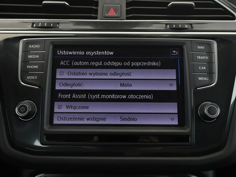 Volkswagen Tiguan 4x4 DSG navi klima auto grzane fotele czujniki parkowania II (2016-2024)
