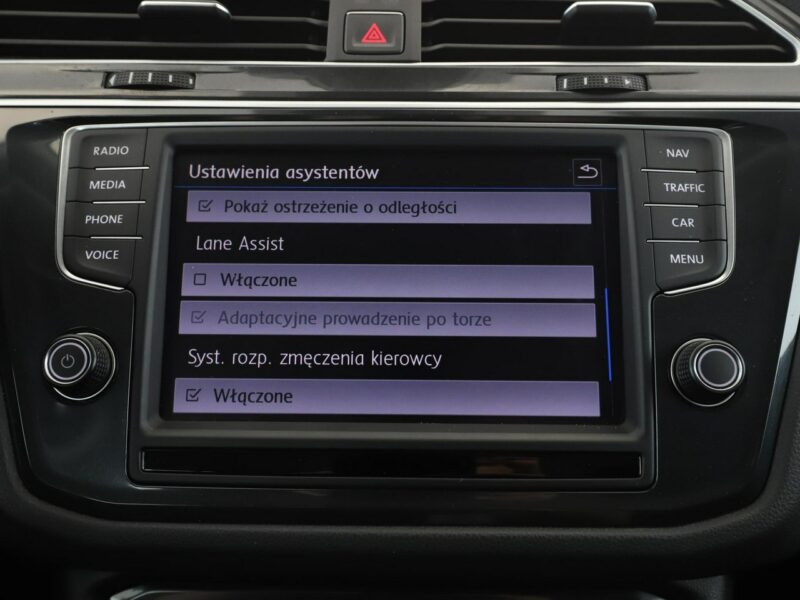 Volkswagen Tiguan 4x4 DSG navi klima auto grzane fotele czujniki parkowania II (2016-2024)