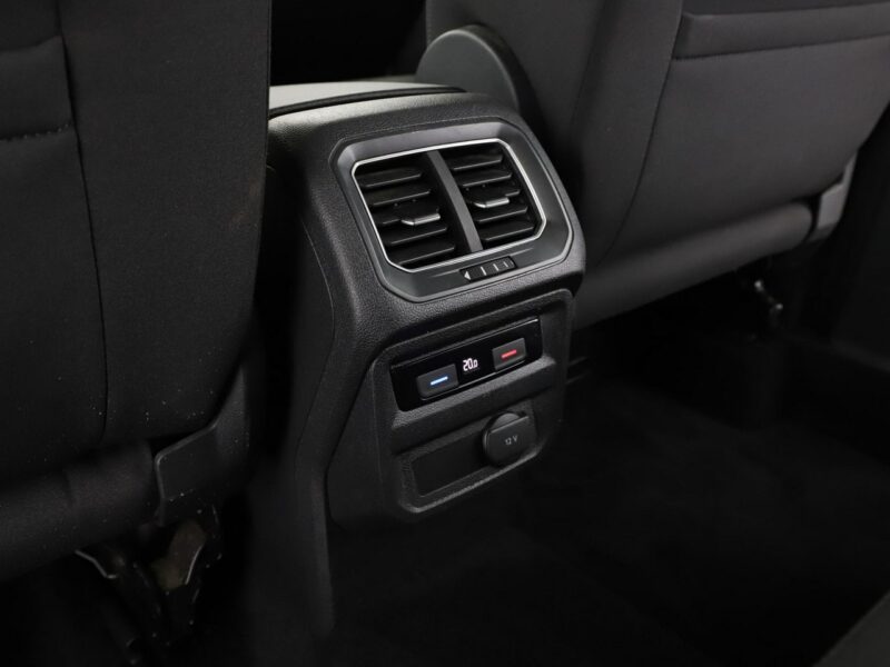 Volkswagen Tiguan 4x4 DSG navi klima auto grzane fotele czujniki parkowania II (2016-2024)