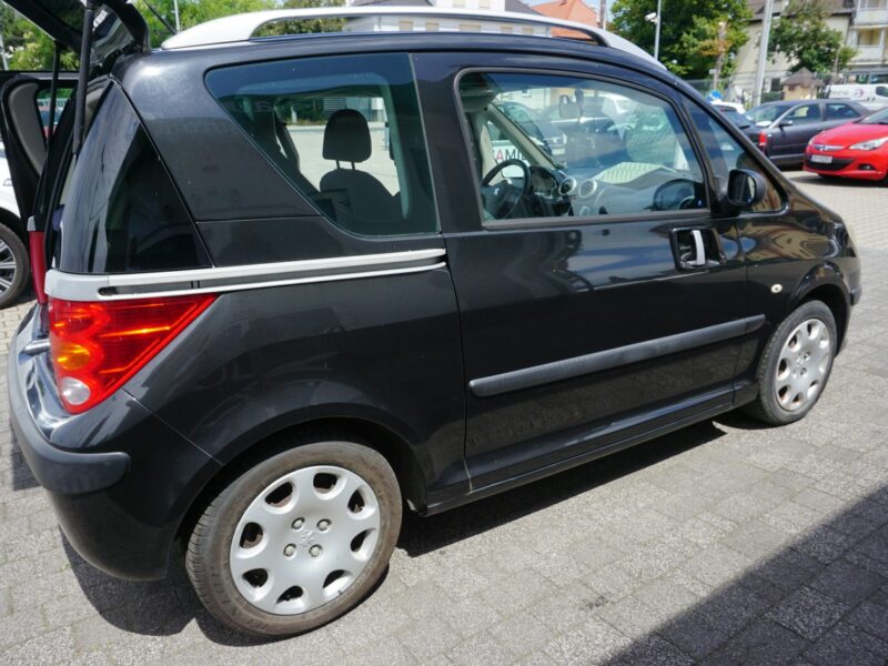 Peugeot 1007 zarejestrowany, ubezpieczony