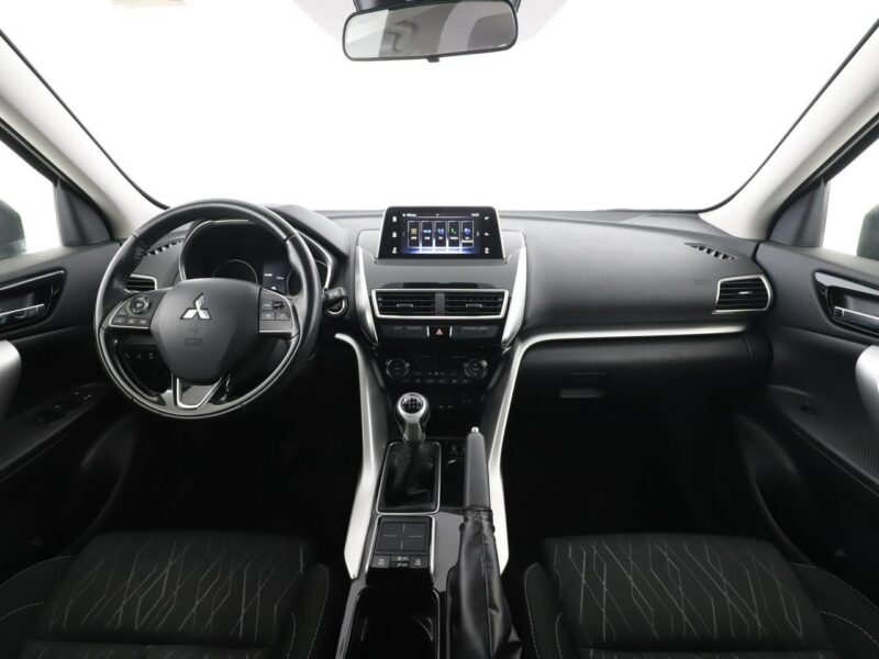 Mitsubishi Eclipse Cross klima auto kamera i czujniki parkowania grzane fotele VI (2018-)
