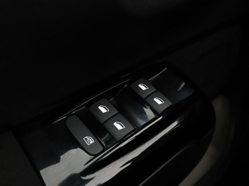 Citroen C3 Full LED Kmaera cofania klima auto navi bluetooth III (2016-)