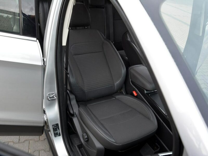 Ford Kuga Titanium 4WD pół-Skóry Ledy Navi Park-assist ASO II (2012-)