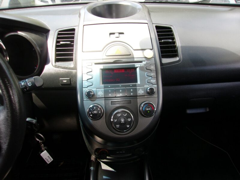 Kia Soul Klimatyzacja, Ele szyby 4x, Ele lusterka, Niski przebieg, Dwa kpl. kół I (2009-2014)