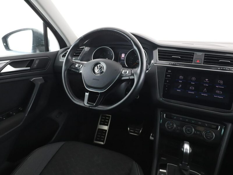 Volkswagen Tiguan 4x4 DSG full LED navi klima auto kamery panorama II (2016-2024)