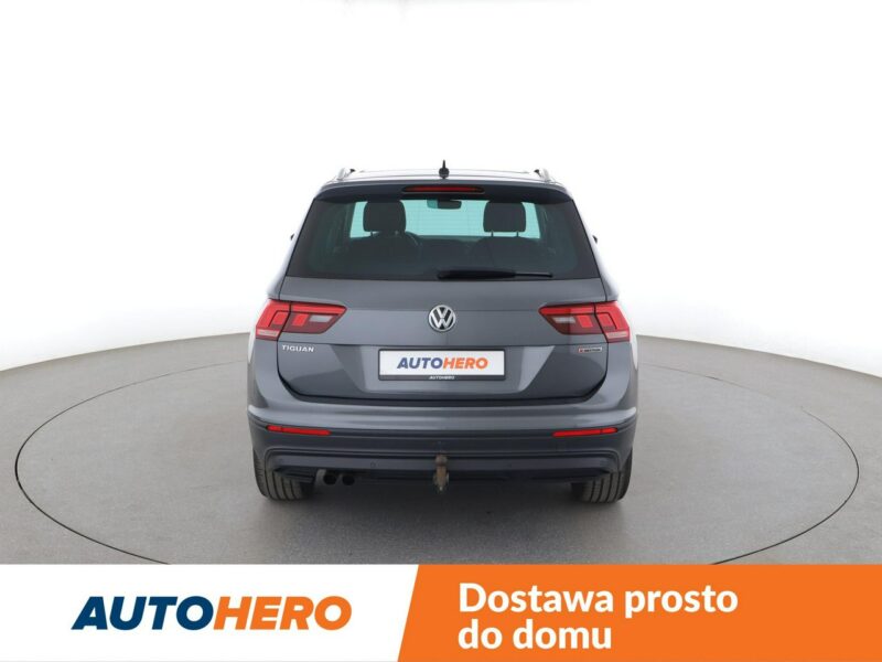 Volkswagen Tiguan 4x4 DSG full LED navi klima auto kamery panorama II (2016-2024)