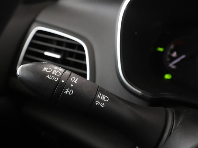 Renault Megane Limited automat 116KM navi kamera grzane fotele LED IV (2016-)