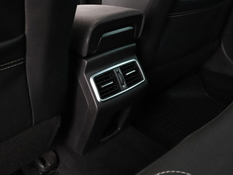 Renault Megane Limited automat 116KM navi kamera grzane fotele LED IV (2016-)