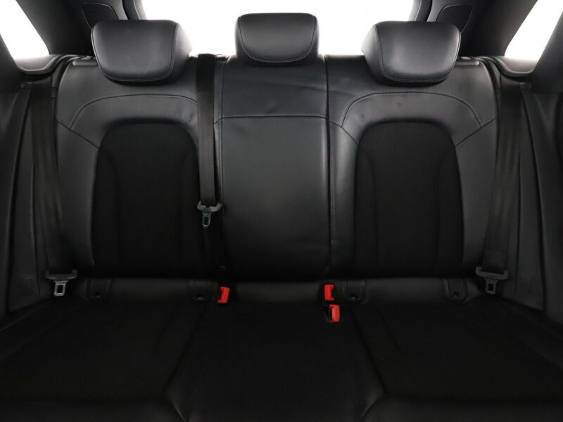 Audi Q3 4x4 S-Tronic S-Line, skóra/alcantara xenon grzane fotele I (2011-2018)