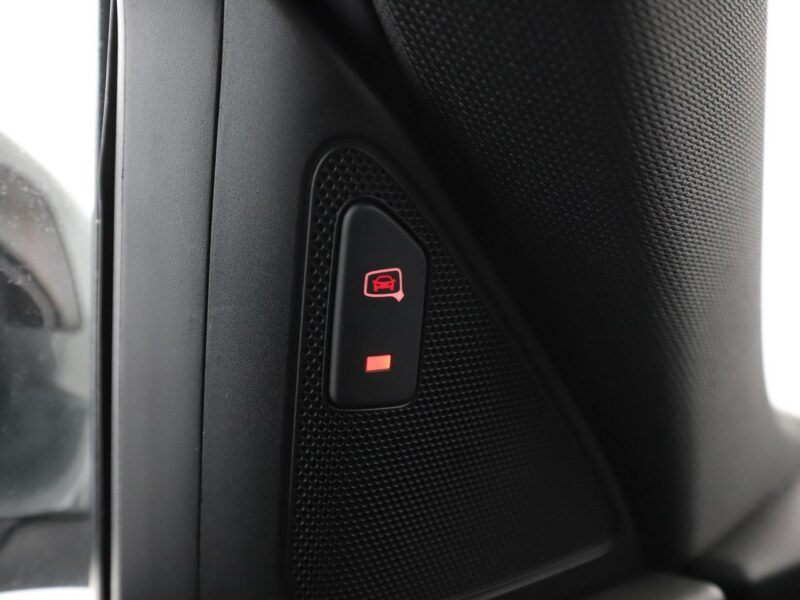 Audi Q3 4x4 S-Tronic S-Line, skóra/alcantara xenon grzane fotele I (2011-2018)