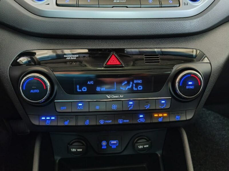 Hyundai Tucson 1.6 177KM Premium 4x4 Automat, Navi,Kamera,MartwePole, Wentyl.Fotele III (2015-2020)