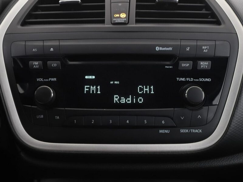 Suzuki SX4 S-Cross 4x4 klima auto grzane fotele hak multifunkcja