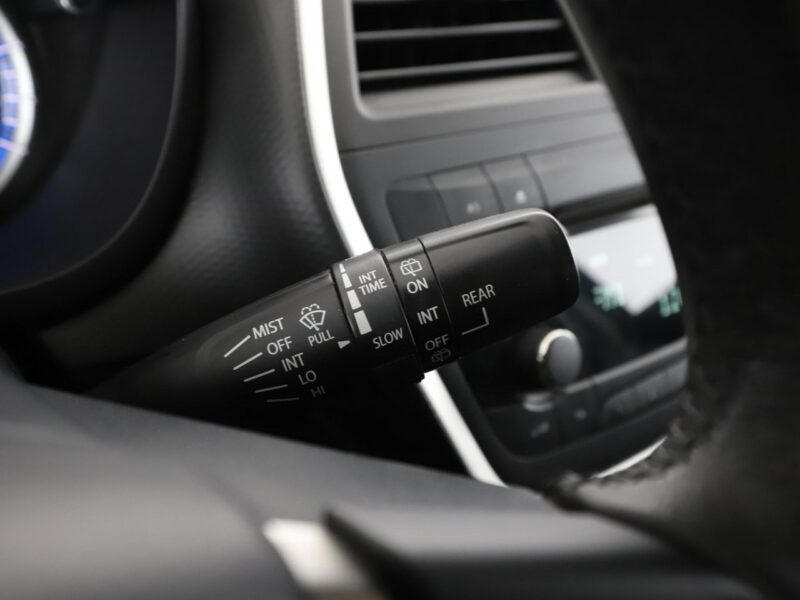 Suzuki SX4 S-Cross 4x4 klima auto grzane fotele hak multifunkcja