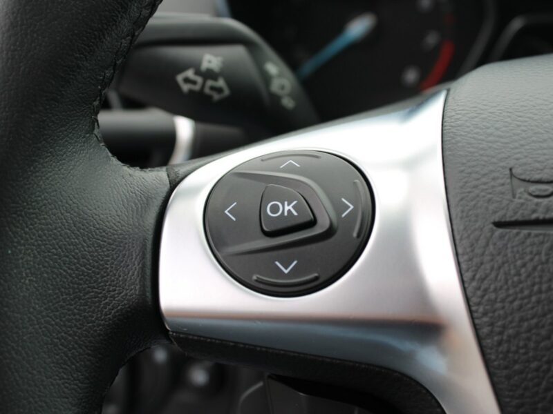 Ford Kuga Panorama SONY G.Fotele Automat II (2012-)