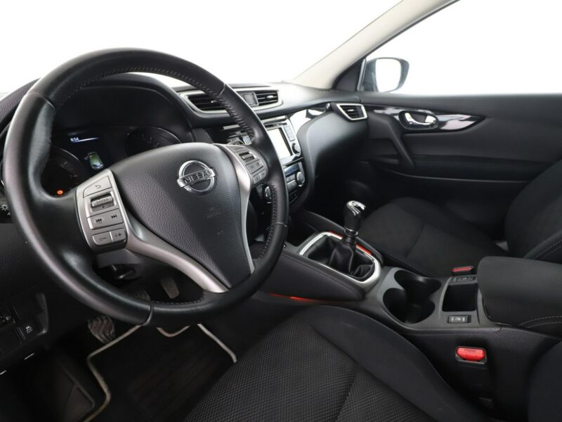 Nissan Qashqai nai kamera i czujniki parkowania grzane fotele klima auto II (2013-2021)