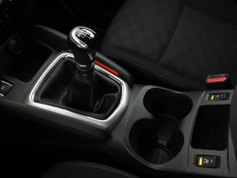 Nissan Qashqai nai kamera i czujniki parkowania grzane fotele klima auto II (2013-2021)