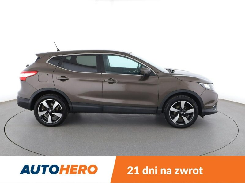 Nissan Qashqai nai kamera i czujniki parkowania grzane fotele klima auto II (2013-2021)