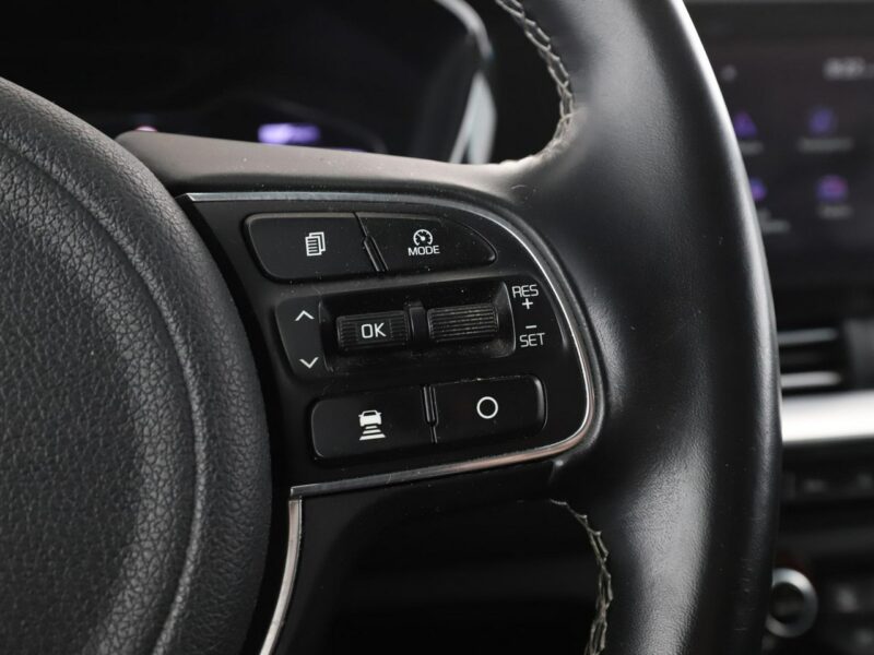 Kia Niro FV23% Plug-in Hybrid Navi Klimatyzacja Kamera cofania Bluetooth