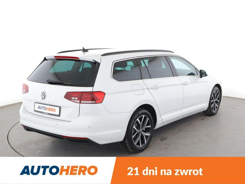 Volkswagen Passat GRATIS! Pakiet Serwisowy o wartości 1200 zł! B8 (2014-2023)