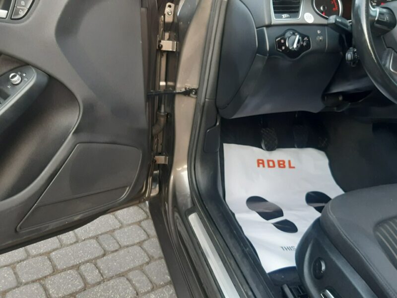 Audi A4 Audi A4 2.0 TFSI E85 Ambiente B8 (2007-2015)