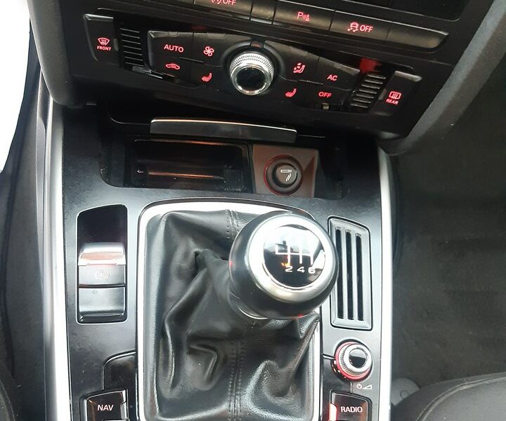 Audi A4 Audi A4 2.0 TFSI E85 Ambiente B8 (2007-2015)