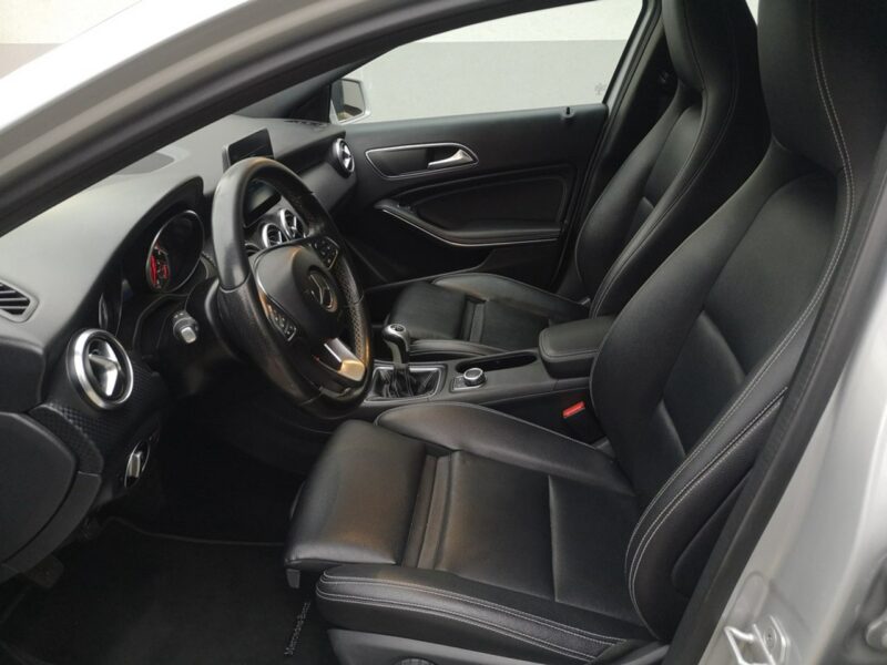 Mercedes A 180 1,6 16v 122KM Klimatronik Navigacja Alu Skóra Gwarancja W176 (2012-)