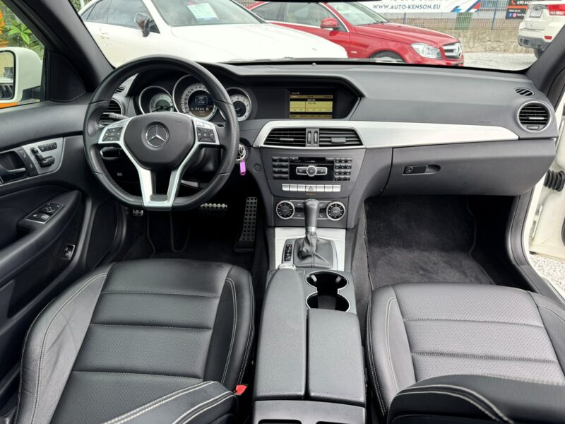 Mercedes C 250 AMG, Oryginalny przebieg, Panorama dach otwierana, LED W204 (2007-2014)