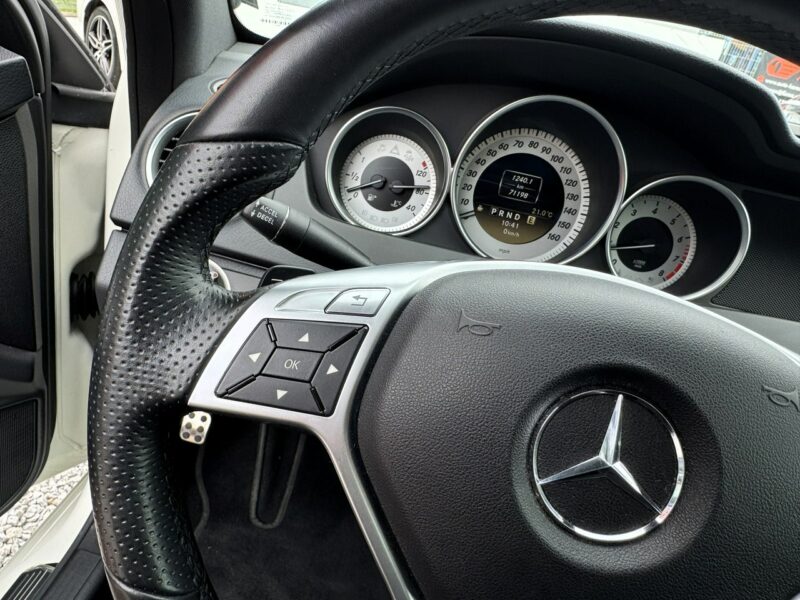 Mercedes C 250 AMG, Oryginalny przebieg, Panorama dach otwierana, LED W204 (2007-2014)