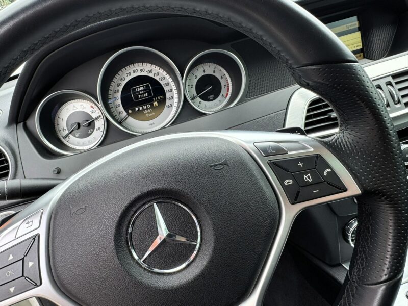 Mercedes C 250 AMG, Oryginalny przebieg, Panorama dach otwierana, LED W204 (2007-2014)