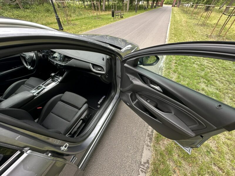 Opel Insignia Cosmo Tourer 2.0 CDTI 170 km Bose AGR Navi Alu17'' Full Led Super Stan B (2017-)