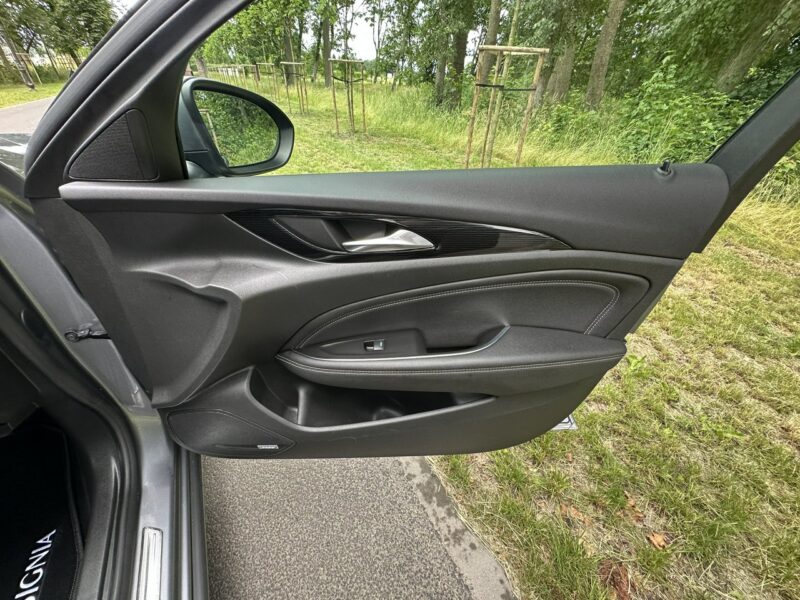 Opel Insignia Cosmo Tourer 2.0 CDTI 170 km Bose AGR Navi Alu17'' Full Led Super Stan B (2017-)