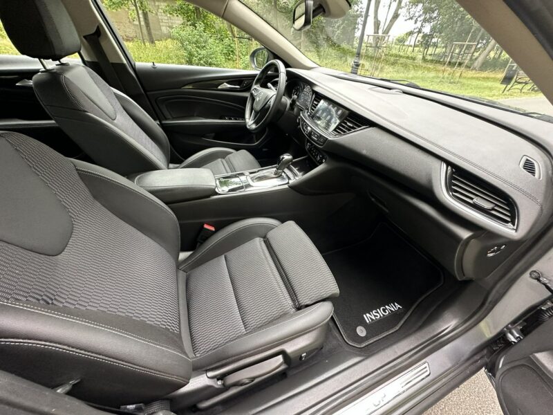 Opel Insignia Cosmo Tourer 2.0 CDTI 170 km Bose AGR Navi Alu17'' Full Led Super Stan B (2017-)
