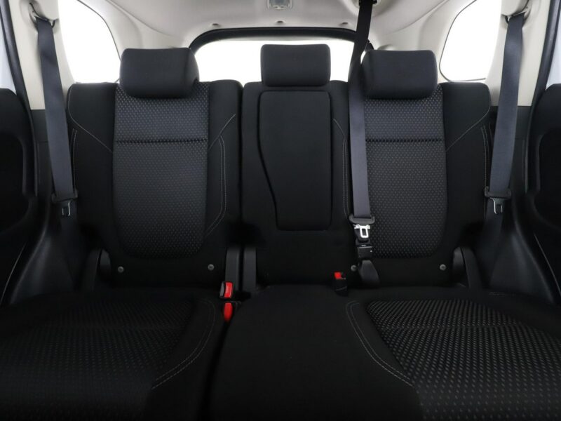 Mitsubishi Outlander PHEV 4x4 automat navi kamera grzane fotele hak tempomat III (2012-)